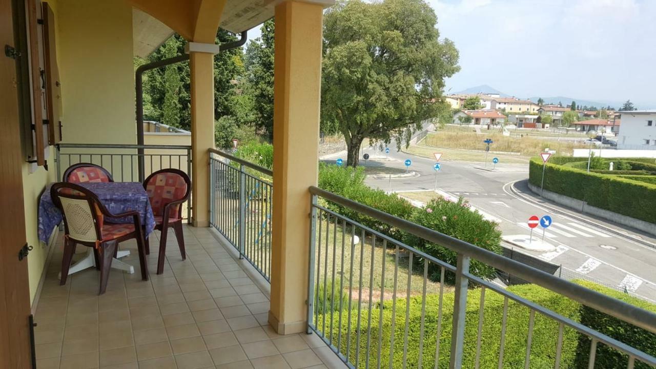 Casa Angela Apartment Colà Екстериор снимка